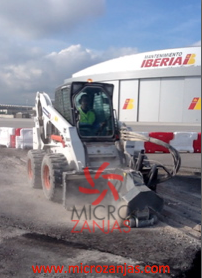 Microzanjas en aeropuertos para instalación de balizas