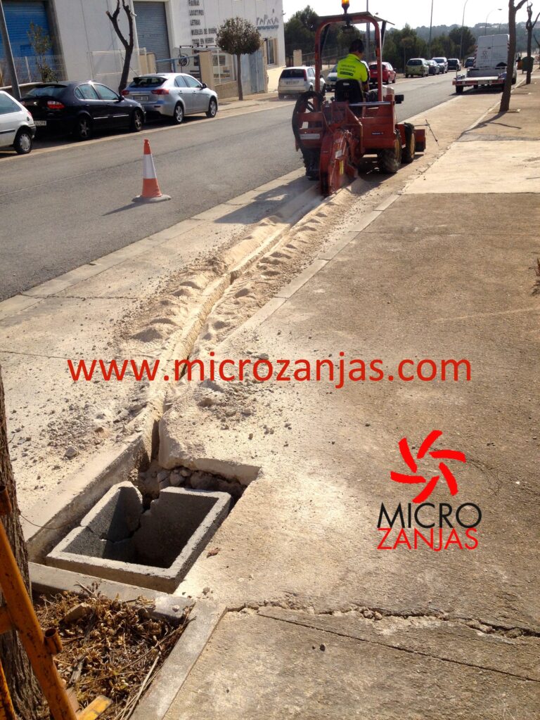 2ª Fase con microzanja en Hospitalet de l'Infant Les Tapies