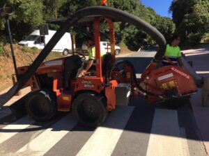 Microzanja para la instalación de sensores en el PN de Sant Llorenç de Munt i l’Obac